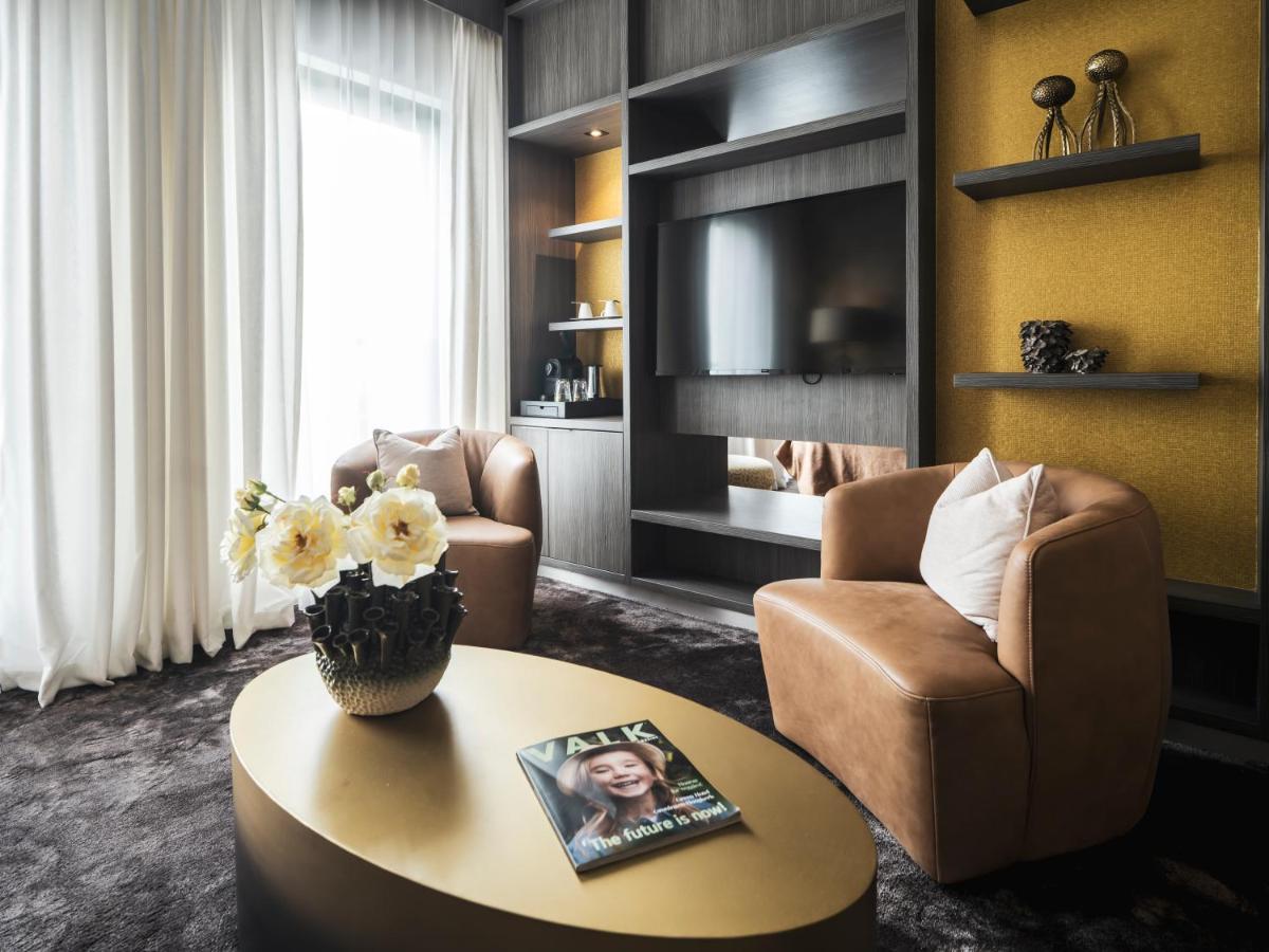 Van Der Valk Hotel Hoorn Bagian luar foto